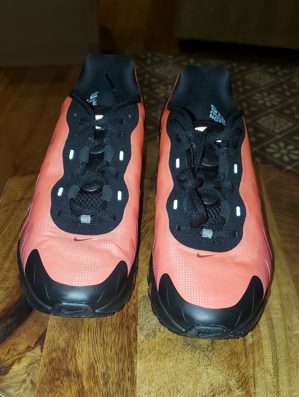 Nike Air Max DN8 'Black Bright Crimson' Red University-Red Sneakers Men FQ7860-0